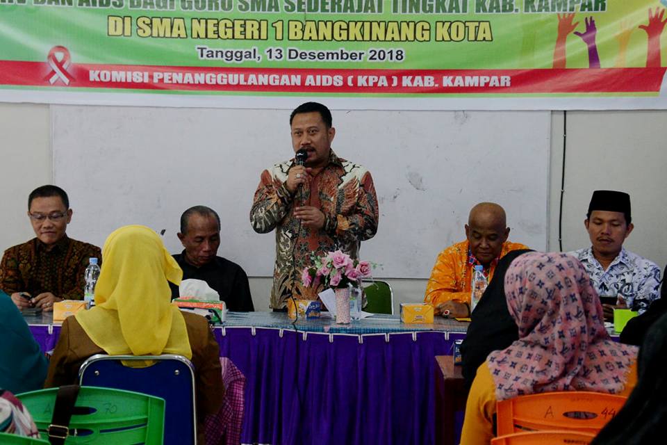 Guru Bisa Menjadi Relawan Pencegahan HIV dan AIDS